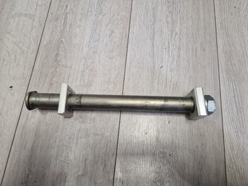 BMW F900 R XR OS KOLA TULEJA OSKA TYLNEGO K83 K84 20-