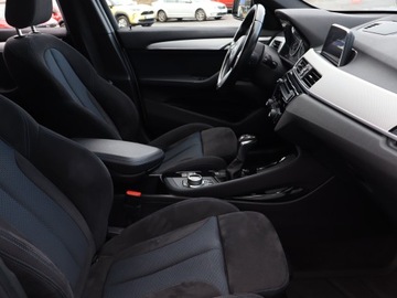 BMW X1 F48 Crossover xDrive20i 192KM 2018 BMW X1 xDrive20i, Salon Polska, Serwis ASO, 4X4, zdjęcie 8