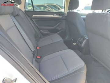 Volkswagen Passat B8 Variant 1.6 TDI BlueMotion SCR 120KM 2017 Volkswagen Passat GWARANCJA, Niski udokumentowany przebieg, Mozliwa zamian, zdjęcie 16