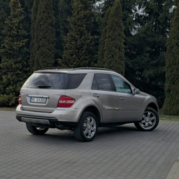 Mercedes Klasa M W164 Off-roader 3.0 V6 (280 CDI) 190KM 2006 Mercedes ML 280 CDI 4Matic 7G Automat 3.0 Diesel, zdjęcie 16