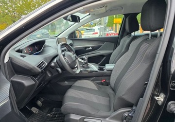 Peugeot 3008 II Crossover Facelifting  1.2 PureTech 130KM 2022 Peugeot 3008 Benzynkaniski przebiegliftjak nowy 1.2 Benzyna 131KM, zdjęcie 11