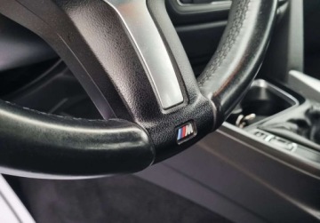 BMW Seria 3 F30-F31-F34 Touring 2.0 318d 143KM 2013 BMW Seria 3 M Pakiet 318d Bogata Wersja ORYGINAL Zadbana SPORT 2014r Schwa, zdjęcie 28