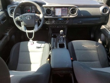 Toyota Tacoma II 2023 Toyota Tacoma 2023, 3.5L, 4x4, DOUBLE CAB, od ubezpieczalni 3.5 Benzyna, zdjęcie 6