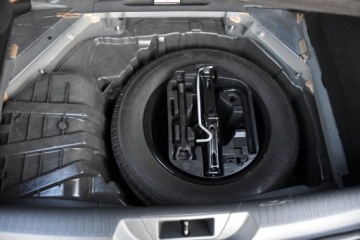 Renault Megane IV Hatchback 5d 1.3 TCe 115 FAP 115KM 2018 Renault Megane IV LIMITED 1.3 16V TURBO 116KM Wyposażony HatchBack, 2018r., zdjęcie 25