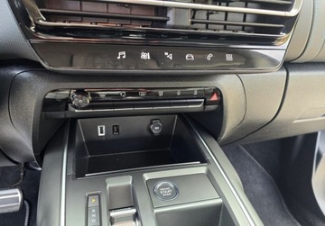 Citroen C5 Aircross SUV Facelifting 1.2 PureTech 131KM 2023 Citroen C5 Aircross 1,2 Benzyna 131 KM Automat GWARANCJA Zamiana Zarejestr, zdjęcie 29