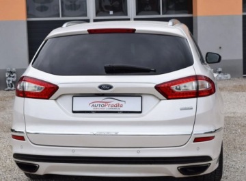 Ford Mondeo V Kombi 2.0 EcoBoost 240KM 2016 Ford Mondeo 2,0 SCTi EcoBoost Automatik Vignale Masaze Wenytylowane Fotele, zdjęcie 9