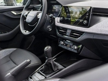 Skoda Kamiq Crossover Facelifting 1.5 TSI 150KM 2025 SKODA Kamiq Selection 1.5 TSI Suv 150KM 2025, zdjęcie 10