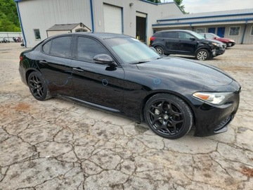 Alfa Romeo Giulia II Sedan Facelifting 2.0 Turbo 280KM 2021 Alfa Romeo Giulia Sport 2021 2.0l 2.0 Benzyna 280KM, zdjęcie 4