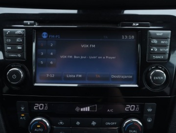 Nissan Qashqai II Crossover Facelifting 1.2 DiG-T 115KM 2018 Nissan Qashqai 1.2 DIG-T, Automat, Skóra, Klima, zdjęcie 11