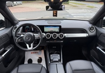 Mercedes GLB SUV 2.0 200d 150KM 2022 Mercedes-Benz GLB 2.0Cdi AMG 7-mio osobowy 37.000 km 2.0 Diesel 150KM, zdjęcie 7
