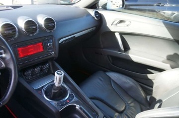 Audi TT 8J Coupe 3.2 i V6 24V quattro 250KM 2006 Audi TT Coupe 3.2 Benzyna 250 KM, 4x4, S-Line, BOSE, Skora, Czarny sufit, zdjęcie 15