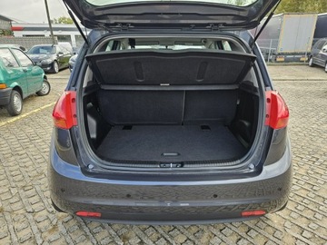 Kia Venga Mikrovan Facelifting 1.4 DOHC 90KM 2016 Kia Venga 1,4 benzyna 90KM zarejestrowany, zdjęcie 11