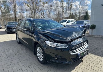 Ford Mondeo V Kombi 2.0 TDCi 150KM 2017 Ford Mondeo 2.0TDCI 150KM 2017r. Salon Polska F-Vat 23 2.0 Diesel 150KM