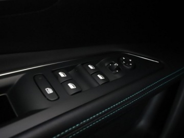 Peugeot 5008 II Crossover Facelifting 1.5 BlueHDi 130KM 2023 Peugeot 5008 AllurePack automat 7-os. virtual navi, zdjęcie 37