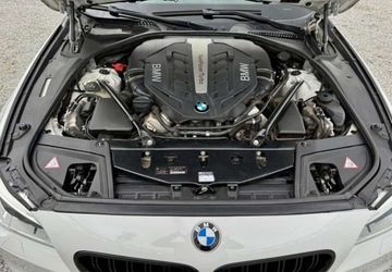 BMW Seria 5 F10-F11 Limuzyna Facelifting 550i 450KM 2014 BMW Seria 5 BMW Seria 5 550i Luxury Line 4.4 Benzyna 450KM, zdjęcie 39