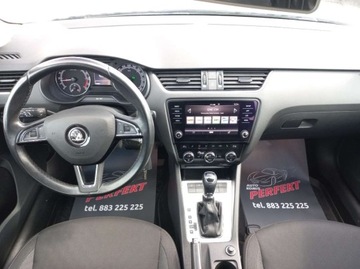 Skoda Octavia III Kombi Facelifting 2.0 TDI 150KM 2019 Skoda Octavia Salon Polska DSG Klimatronik Podgrzewana przednia szyba i fo, zdjęcie 15