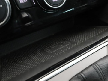 Volkswagen Passat B8 Variant Facelifting 2.0 TDI SCR 150KM 2020 Volkswagen Passat automat virtual cocpit full LED, zdjęcie 28