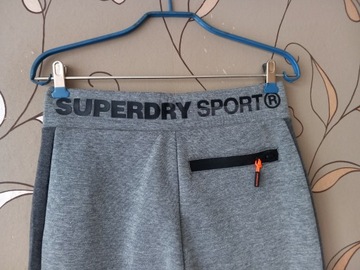 SUPERDRY SPORT-SUPER SPODNIE DRESOWE XS