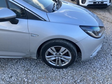 BLATNÍK PRAVÝ PŘEDNÍ OPEL ASTRA K V 15- Z176