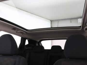 Nissan Qashqai II Crossover 1.6 DIG-T 163KM 2015 Nissan Qashqai panorama 163KM navi kamera360, zdjęcie 35