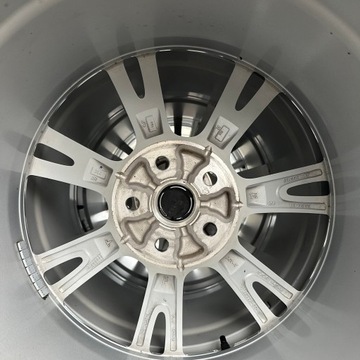 KOLA TESLA MODEL Y LETNÍ 1188222-00-C 9,5JX19 HANKOOK 255/45/19 19” 19