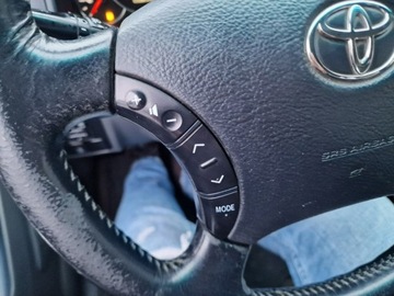 Toyota Land Cruiser IV 3.0 D-4D 173KM 2008 Toyota Land Cruiser 3.0 Diesel 173 KM, 4x4 z, zdjęcie 8