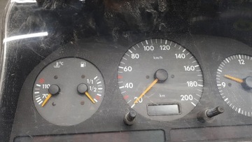 2D0919850F BUDÍK PŘÍSTROJOVÁ DESKA VW LT 2.5 TDI