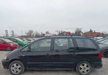 Seat Alhambra I (7MS) Minivan Facelifting 2.0 i 115KM 2001 Seat Alhambra Seat Alhambra 2.0 BenzynaLPG 115KM, zdjęcie 1