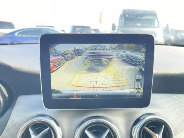 Mercedes GLA I Off-Roader Facelifting 2.1 200d 136KM 2018 Mercedes GLA 200 Automat 4Matic Podgrzewane Skóra, zdjęcie 11