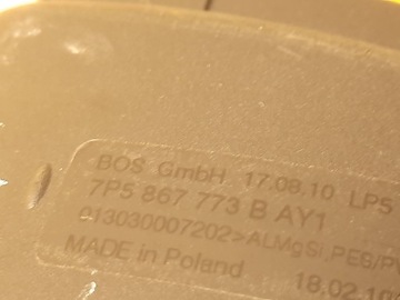 PORSCHE CAYENNE 7P5 ROLETA KUFRU 7P5867773B*