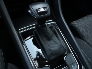 Skoda Karoq Crossover Facelifting 1.5 TSI ACT 150KM 2023 Skoda Karoq 1.5 TSI, Salon Polska, 1. Właściciel, zdjęcie 15