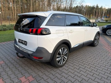 Peugeot 5008 II Crossover 1.2 PureTech 130KM 2017 Peugeot 5008 7-osobowy Półskóry Panorama dach, zdjęcie 7