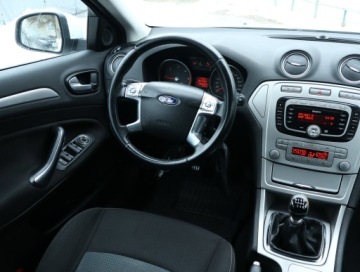 Ford Mondeo IV Kombi 2.0 Duratorq TDCi DPF 140KM 2009 Ford Mondeo 2.0 TDCi, Klima, Klimatronic, zdjęcie 2