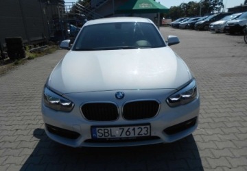 BMW Seria 1 F20-F21 2015 BMW Seria 1 BMW SERIA 1 II (F20F21) 1.4 benzyna 136 KM 1.5 Benzyna 136KM, zdjęcie 1