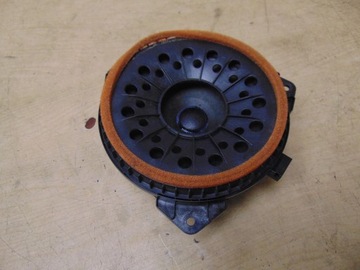GŁOŚNIK JBL PRAWY PRZÓD TOYOTA RAV4 IV 861600R110