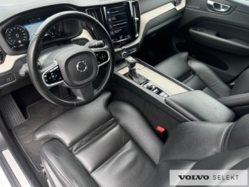 Volvo XC60 II Crossover T4 190KM 2019 Volvo XC 60 SalonPL T4 Inscription High Beam BLIS, zdjęcie 9