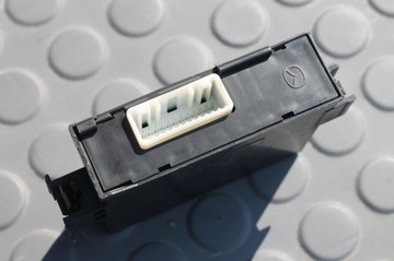 MODUL ŘÍZENÍ ZÁMKU KEYLESS MAZDA CX-3 14-21
