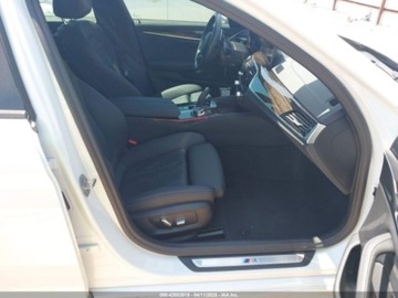 BMW Seria 5 G90-91 2023 BMW Seria 5 530 I 2023 2.0l 2.0 Benzyna 248KM, zdjęcie 9