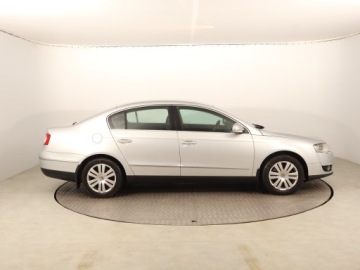 Volkswagen Passat B6 Sedan 1.8 TSI 160KM 2009 VW Passat 1.8 TSI, Salon Polska, Xenon, Klima, zdjęcie 5