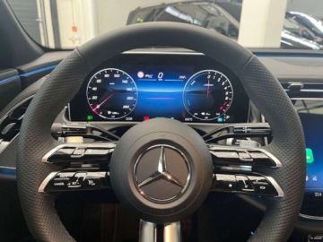 Mercedes Klasa E W214 2025 E Klasa 300 e 4-Matic AMG 2.0 (333KM) 2025, zdjęcie 6