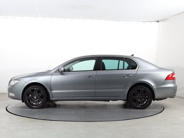 Skoda Superb II Sedan 2.0 TDI CR DPF 170KM 2011 Skoda Superb 2.0 TDI, Salon Polska, Serwis ASO, zdjęcie 2