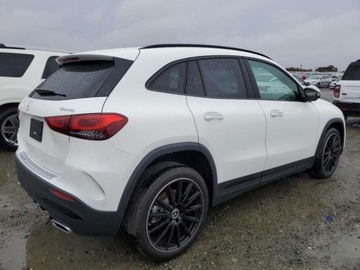Mercedes GLA II 2023 Mercedes-Benz GLA 250 4Matic 2023 2.0l 2.0 Benzyna 221KM, zdjęcie 3