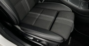 Mercedes GLA I Off-Roader Facelifting 1.6 200 156KM 2018 Mercedes-Benz GLA Salon PL AMG 7G-DCT Ambiente Czujniki Kamera Keyless LED, zdjęcie 23