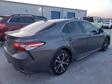 Toyota Camry IX 2020 Toyota Camry SE 2020, od ubezpieczalni 2.5 Benzyna 203KM, zdjęcie 4