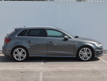 Audi A3 8V Sportback 5d 1.8 TFSI 180KM 2015 Audi A3 1.8 TFSI, 4X4, Automat, Skóra, Navi, zdjęcie 5
