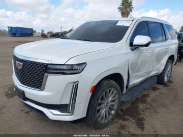 Cadillac Escalade III 2022 Cadillac Escalade Premium Luxury 2022 6.2l 6.2 Benzyna 420KM, zdjęcie 1