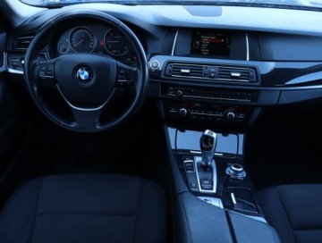 BMW Seria 5 F10-F11 Limuzyna Facelifting 518d 150KM 2016 BMW 5 518d, Salon Polska, Automat, Navi, Xenon, zdjęcie 6