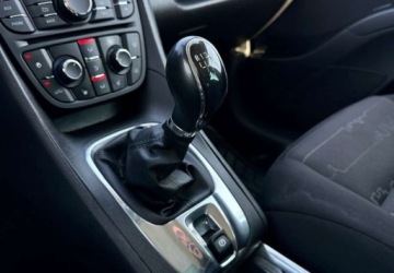 Opel Meriva II Mikrovan 1.4 Turbo ECOTEC 120KM 2011 Opel Meriva Opel Meriva 1.4 Style 1.4 Benzyna 120KM, zdjęcie 13