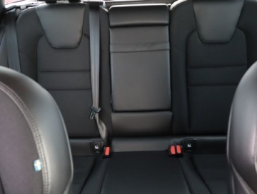 Volvo V60 II  Kombi 2.0 D4 190KM 2019 Volvo V60 D4 2.0, Salon Polska, Serwis ASO, zdjęcie 9