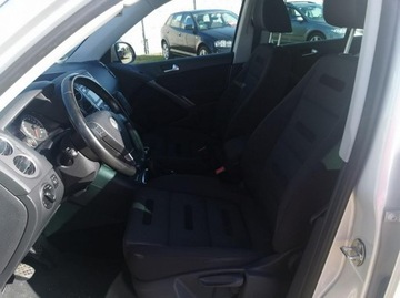Volkswagen Tiguan I 2009 Volkswagen Tiguan 2.0 170 KM Klimatronik Napęd, zdjęcie 10